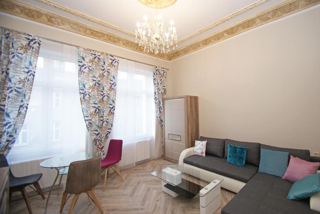 Apartamenty Mikubo Wroclaw Exterior photo